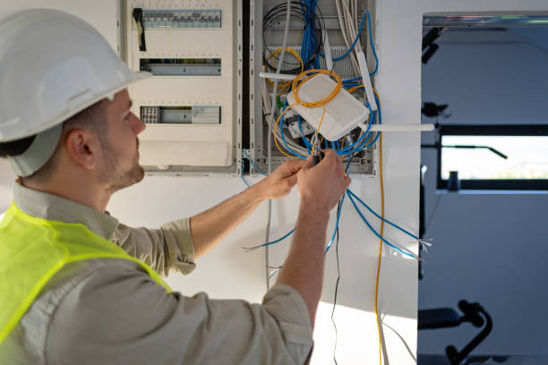 Best Emergency Electrical Repair  in Santa Cruz, CA
